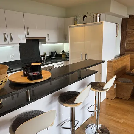 5-bedroom Penthouse With Pool, Sauna, Gym, Stunning View